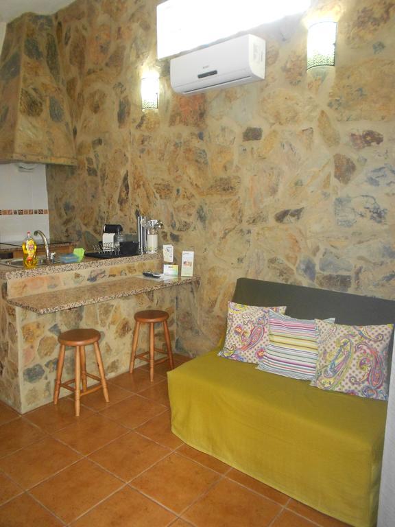 Monte - Local Ferienhaus Chabouco
